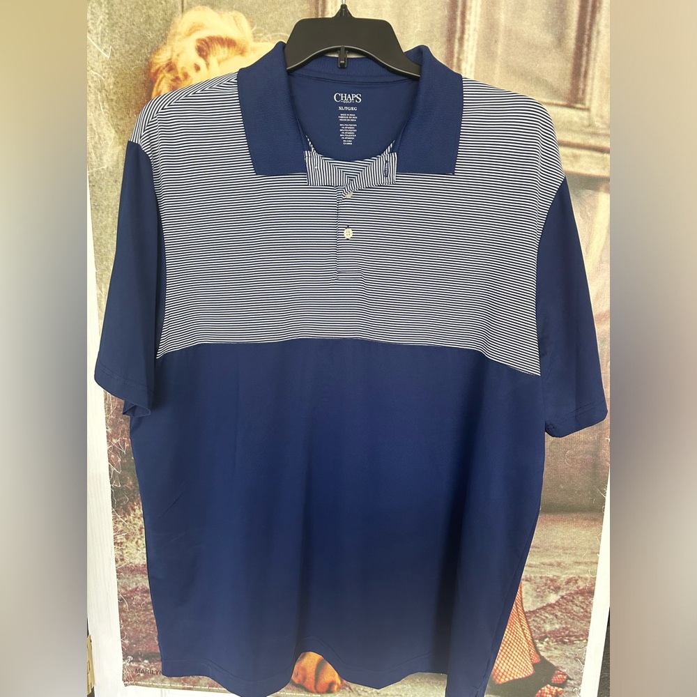 Men’s Chaps athletic fit golf shirt. Blue w/white stripes. Size XL. EUC!
